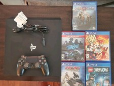 Consola Sony PlayStation 4 Pro PS4 1TB Negra con 1 Mandos y Lote de 5 Juegos