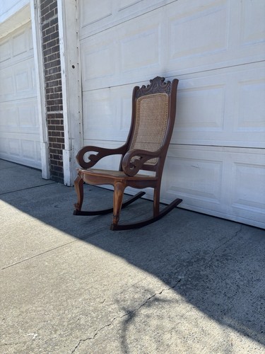 Gorgeous Antique Victorian Rocking Chair, Vintage Rocking Chair, Antique Chair - Picture 4 of 11