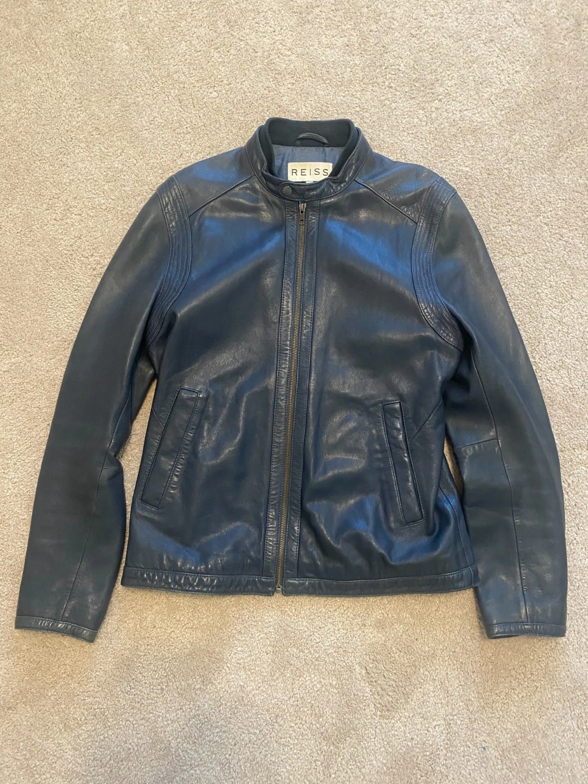 Vintage Reiss Mens Leather Jacket 100% Lamb Wool Medium - product detail image 2