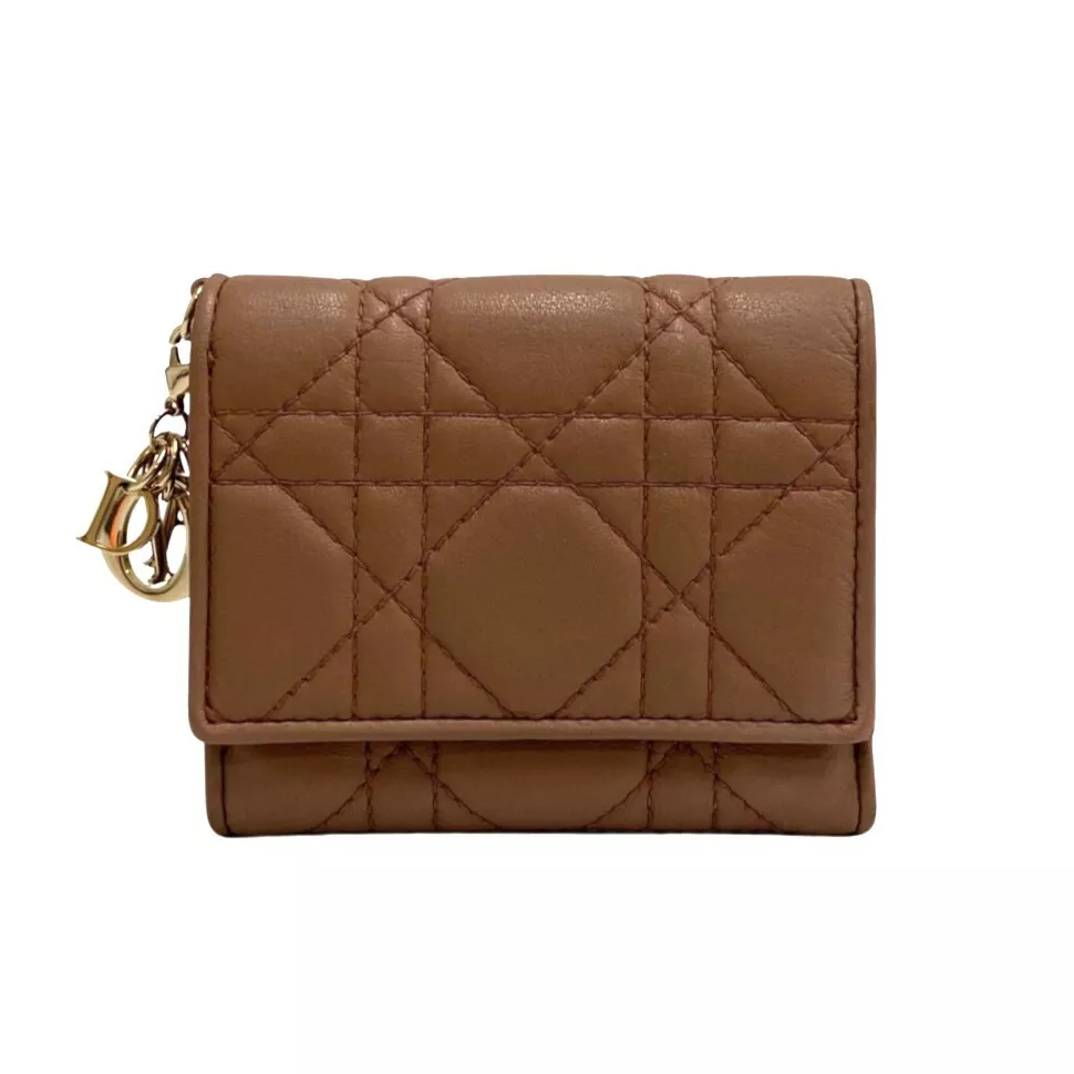 Portefeuille Christian Dior Lady Dior triple pli peau d'agneau rose 14352