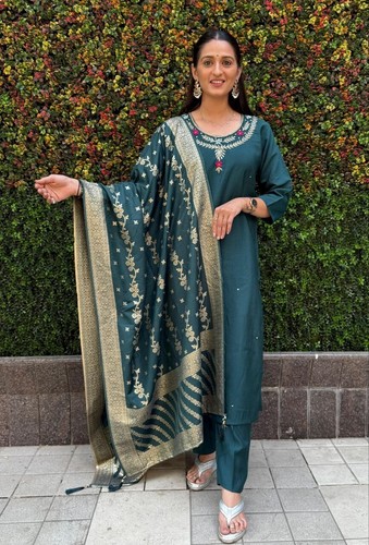 Handwork Suits Ready To Wear Dress Pakistani Salwar Kameez Wedding Party 3 Piece - Picture 7 of 12