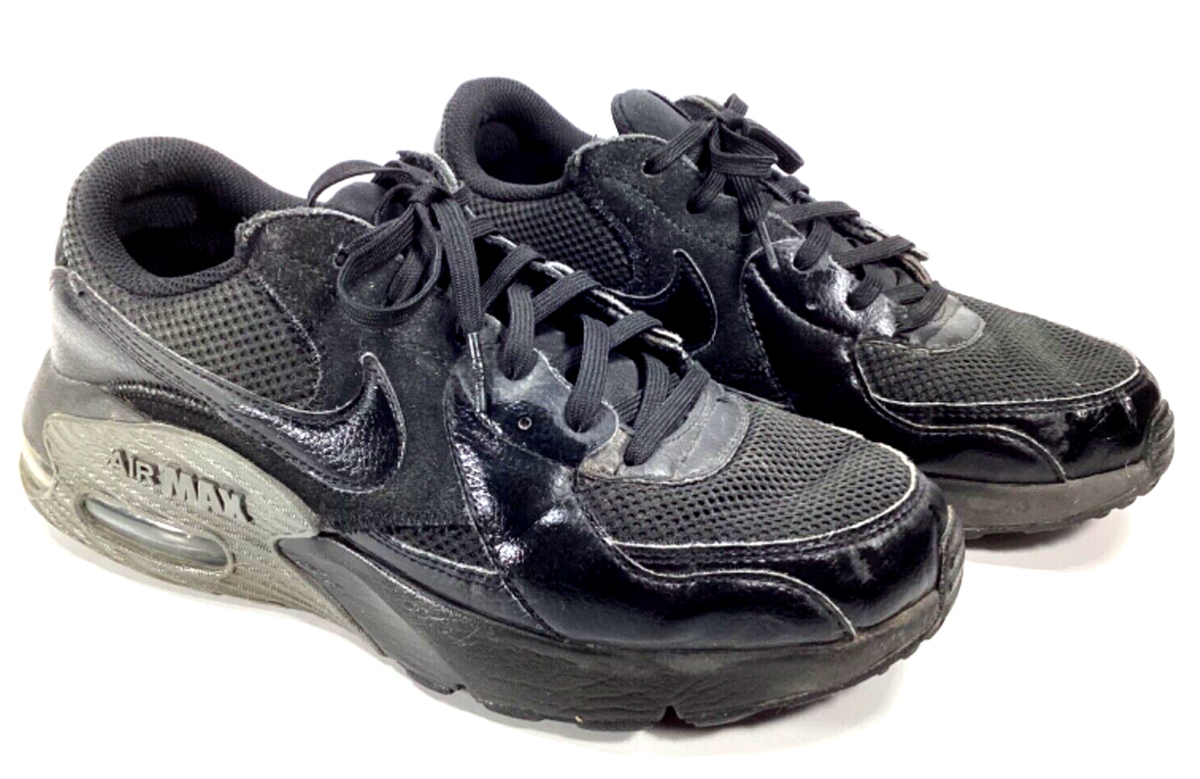 nike air max excee black leather
