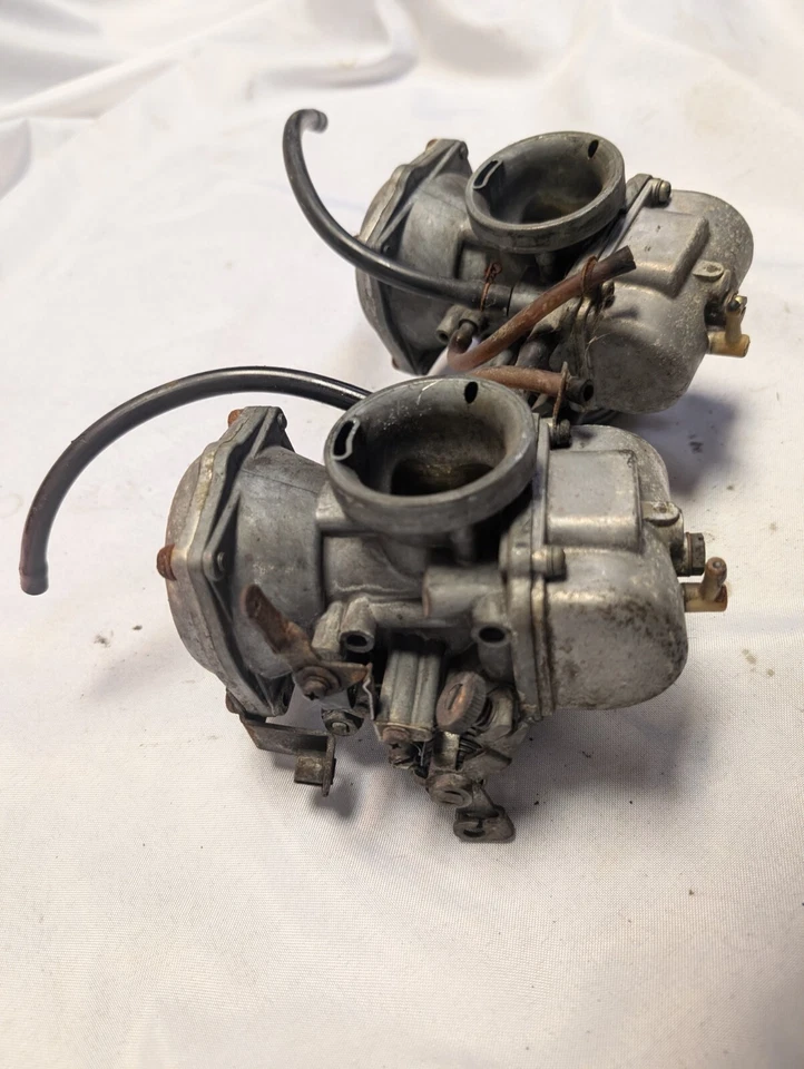 Yamaha TX750 TX 750 OHC 1973 doble carburador Mikuni juego de carbohidratos 1974 carbohidratos Foto 4 de 4