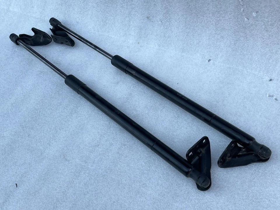 Amortiguadores Nissan Pathfinder 2017 2018 2019 2020 puerta levadiza escotilla puntales 904513KA1A Foto 2 de 3