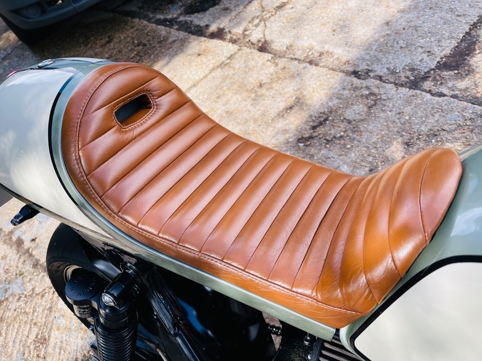 Honda CB750 R complete custom top quality build cafe racer. Swap px ...