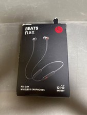 Beats Flex Wireless Earphones - Black 13