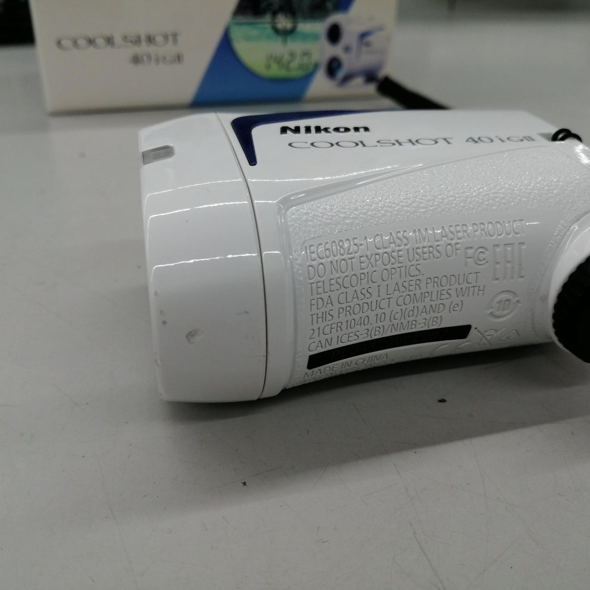 Nikon Coolshot 40I Gii Golf Laser Rangefinder - Easy Pin Nikon Coolshot 40I Gii Golf Laser Rangefinder - Easy Pin