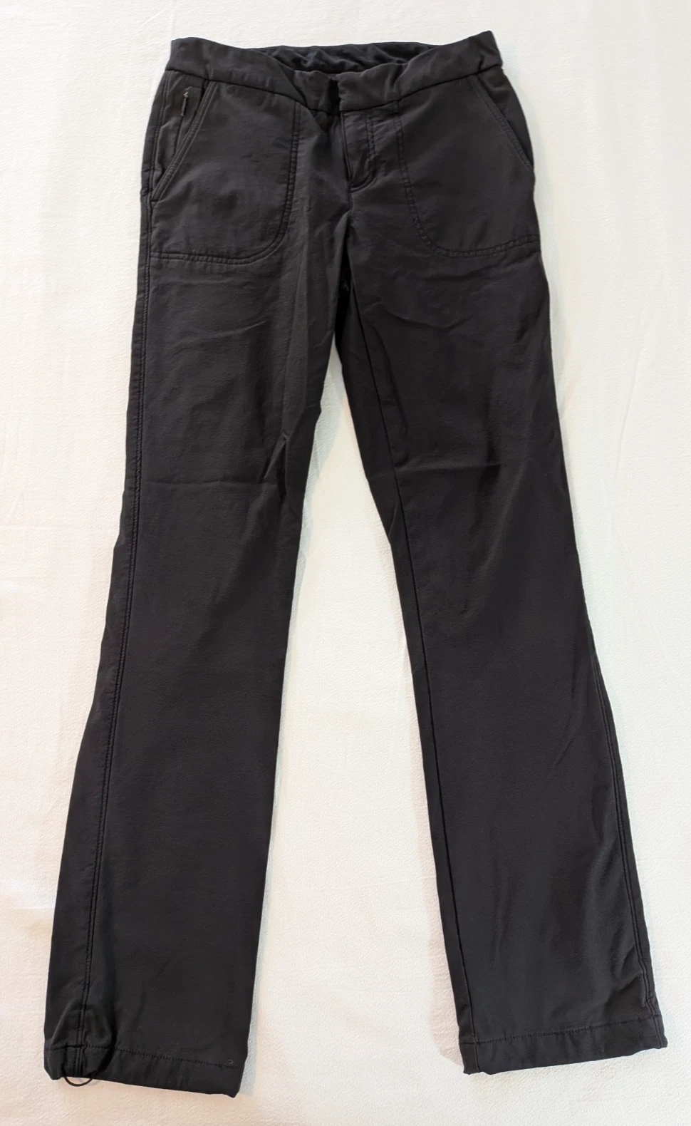 Athleta Pants Womens 6 Black Wander Straight Leg Tech Trek Mid Rise Hiking Pant