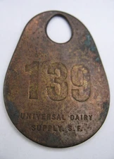 VINTAGE BRASS SAN FRANCISCO UNIVERSAL DAIRY COW TAG