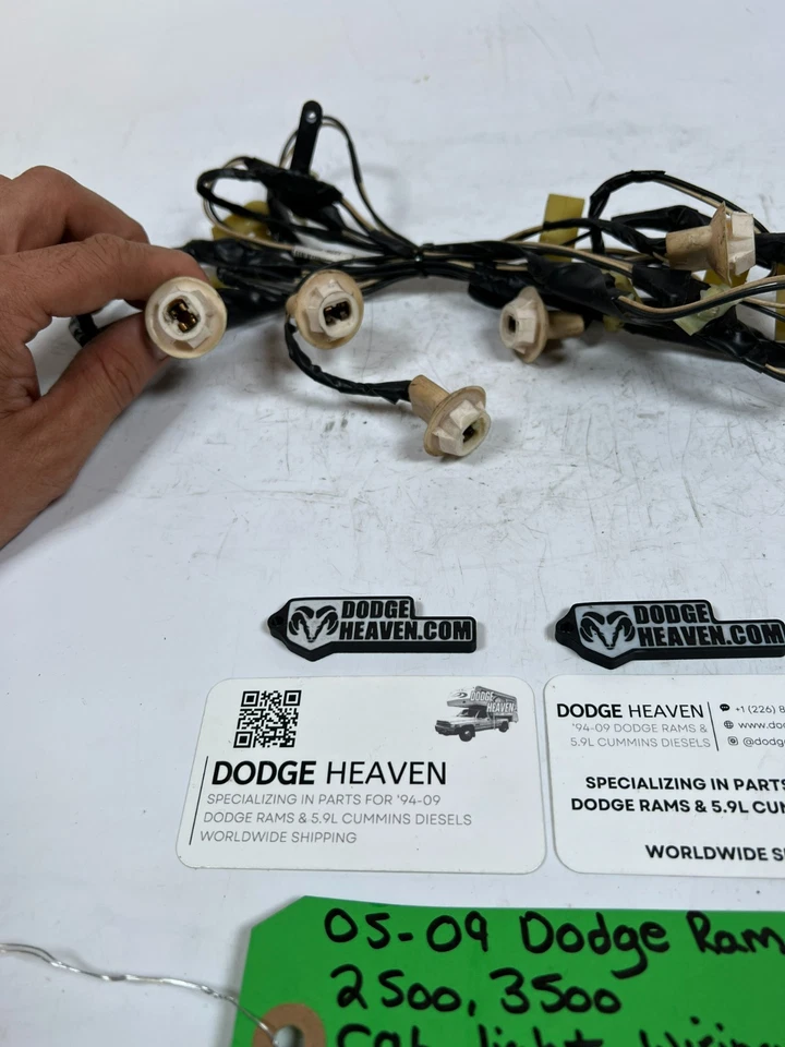 Arnés de cableado ligero de cabina OEM 56051370 Dodge Ram 2500 3500 2006-2009 Foto 4 de 4