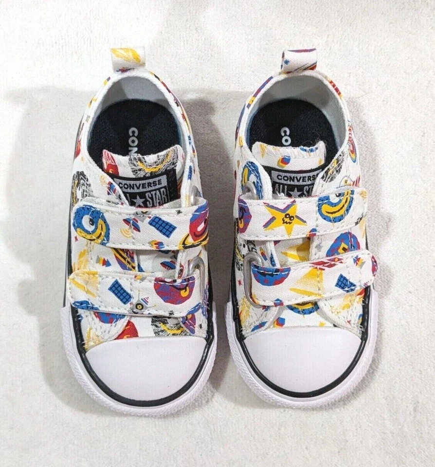 Zapatillas deportivas Converse CTAS 2V OX blancas/multi para niños pequeños - talla 5/9/10 nuevas con etiquetas A02979F Foto 2 de 4