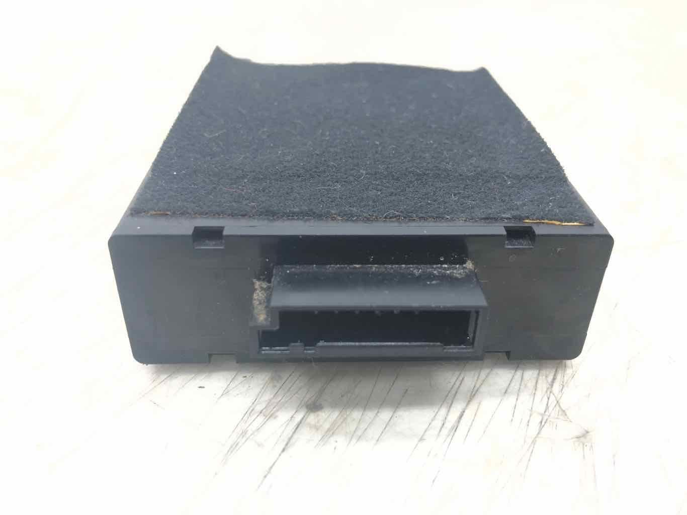 2011 BENTLEY CONTINENTAL MOVEMENT DETECTOR SENSOR CONTROL MODULE 3W7951177A