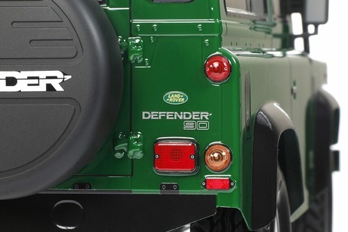 Kit radiocomandato Tamiya Defender 90 CC-01 nuovo - Foto 8 di 10