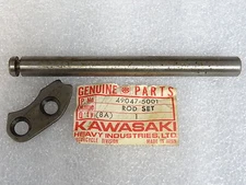 Kawasaki NOS NEW 49047-5001 Shift Rod Set KZ KZ400