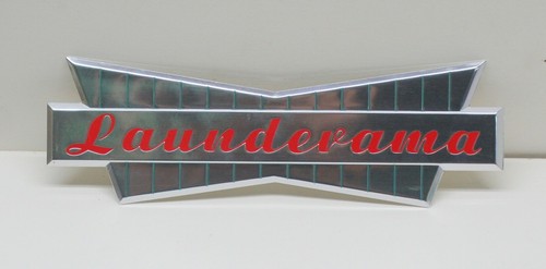 Logo emblema distintivo lavatrice vintage Launderama con finiture anni '50 '60 - Foto 2 di 5