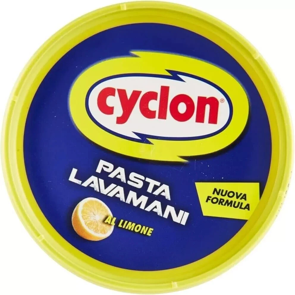 Foto 1 di 3