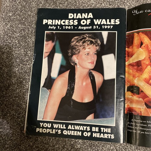 Hello! Magazine 475 September 13 1997 Princess Diana Funeral Special Edition - Picture 10 of 12