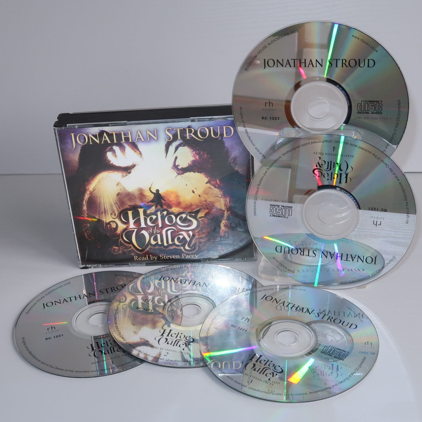 Steven Pacey Heroes of the Valley by Jonathan Stroud Audio Book CD