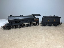 Hornby OO Gauge R150 LNER Black 4-6-0, Class B12 Locomotive 7476