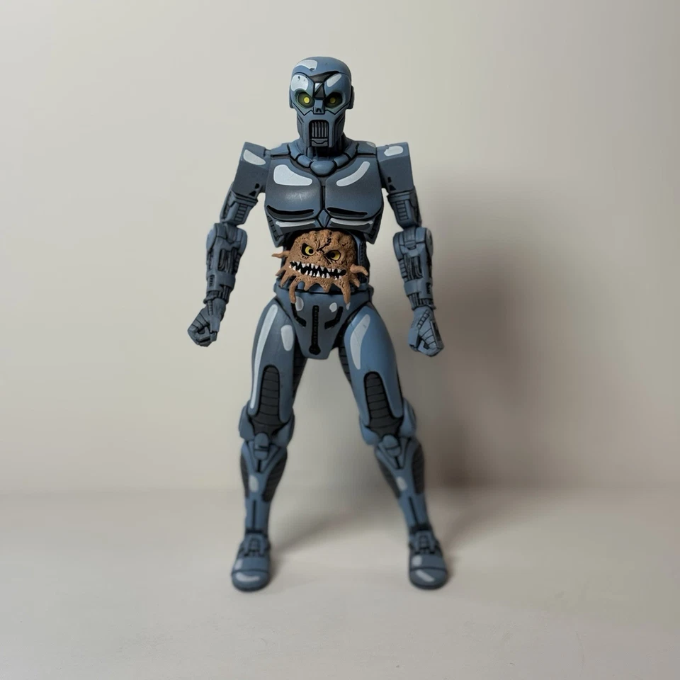 Figura de acción suelta NECA TMNT Utrom Mirage Comics Teenage Mutant Ninja Turtles Foto 2 de 4