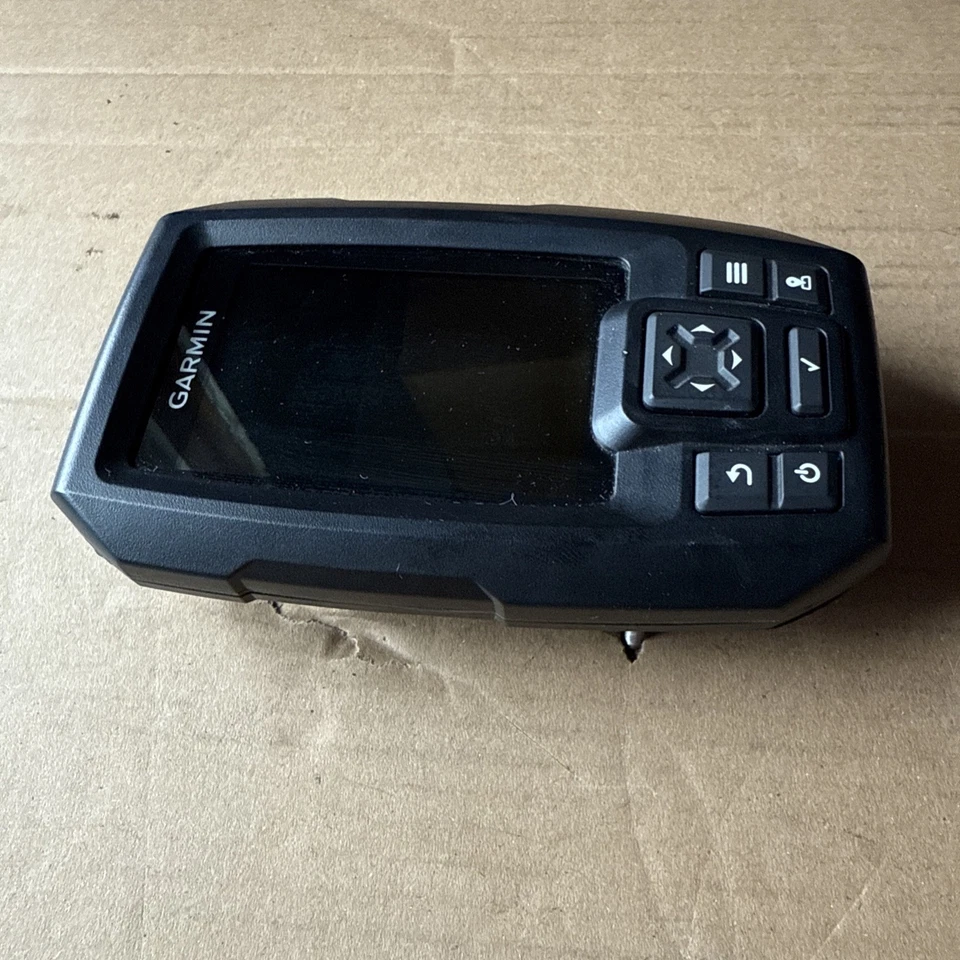 Garmin Striker 4 Depth Fish Finder, Works Great Great Condition - Image 4 of 4