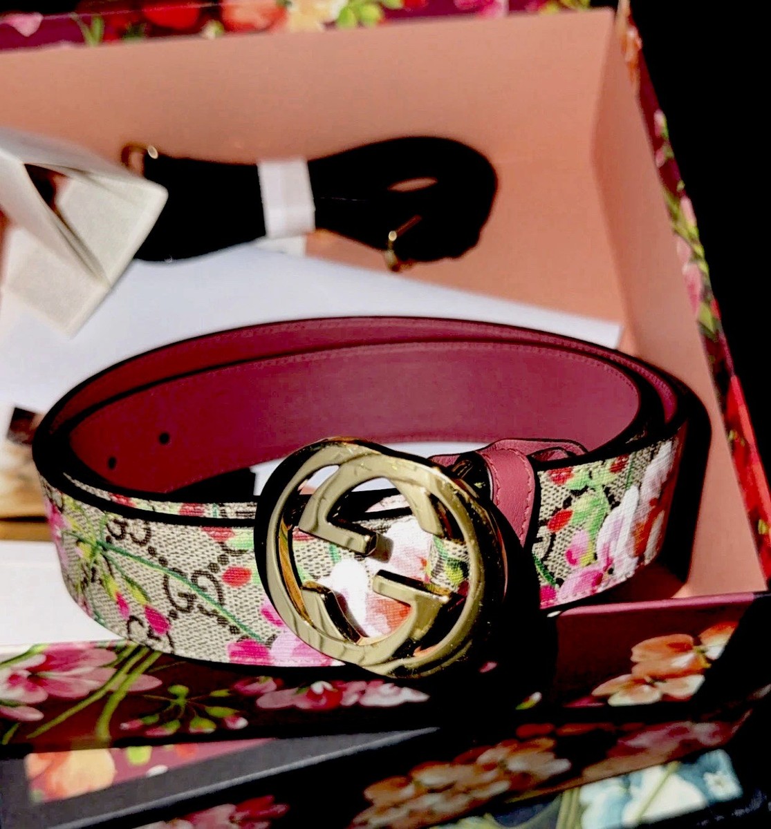 Gucci Women’s Belt size 75 s-l400.jpg main image 4