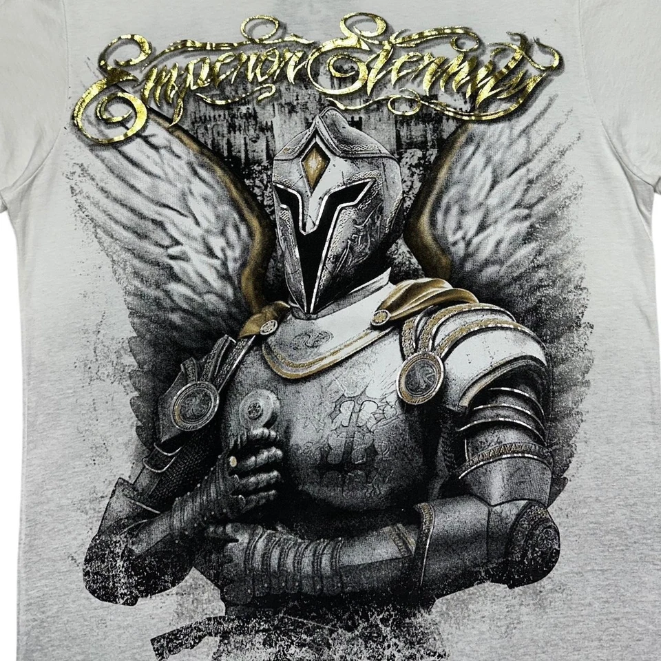 Camiseta Y2K Emperor Eternity Knight AOP Foto 3 de 4