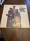 New ListingThe Beatles Yesterday And Today Vinyl LP Capitol Records T 2553 12" 33 RPM