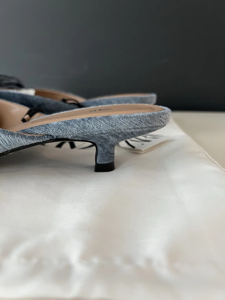 Mules Zara Azul Terciopelo Gatito Tacón Mujer Talla 7.5 Nuevo Con Etiquetas Y Plumero Foto 3 de 4