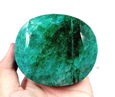 Attractive 2425.00 Ct Green Emerald Oval Shape EGL Certified Loose Gemstone 25S 