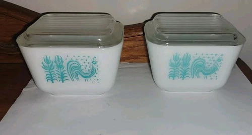 Pyrex Amish Butterprint Turquoise 0501 1.5 Cup Refrigerator Dishes With Lids - 2
