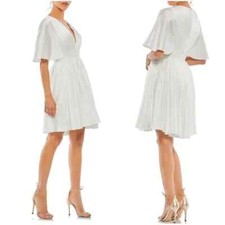 Mac Duggal Off White Dolman Sleeve Satin Cocktail Dress Size 6 $198