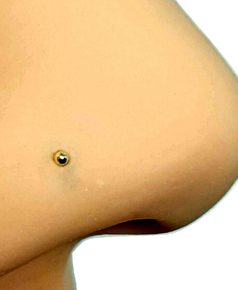 Small ball outlet nose stud