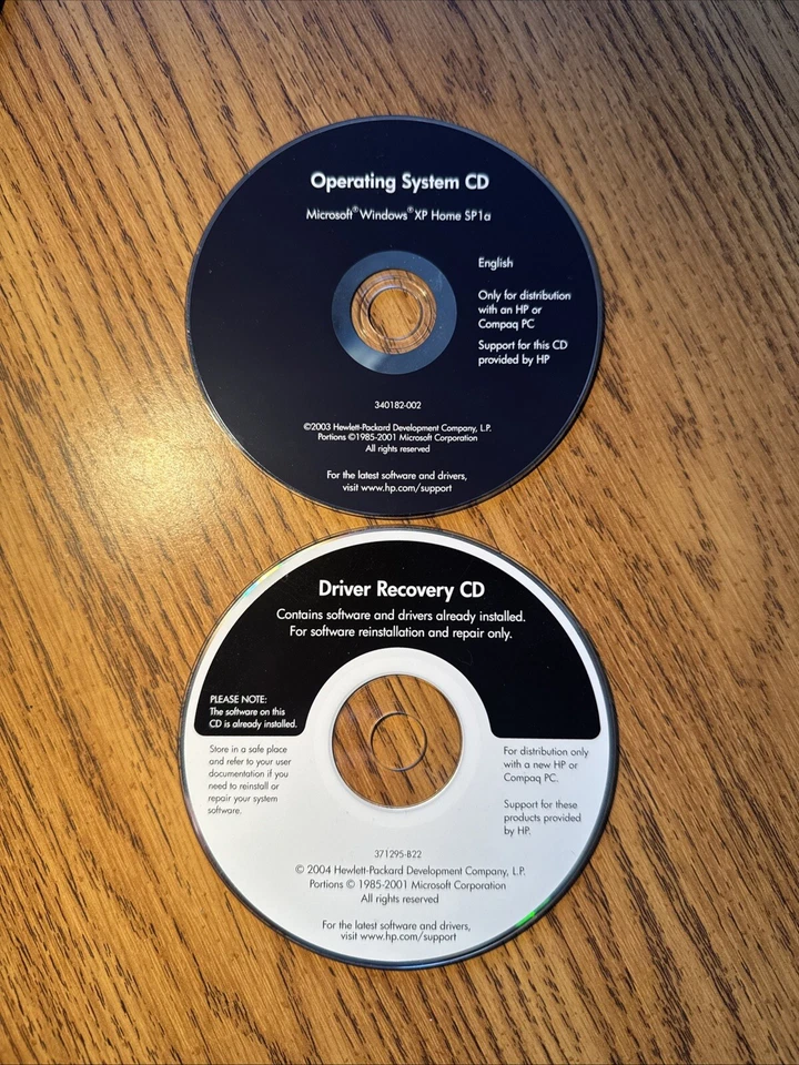 Hewlett Packard HP Driver Recovery CD Set/3 371295-B22, 366375-B23 & 340182-002 - Image 2 of 3