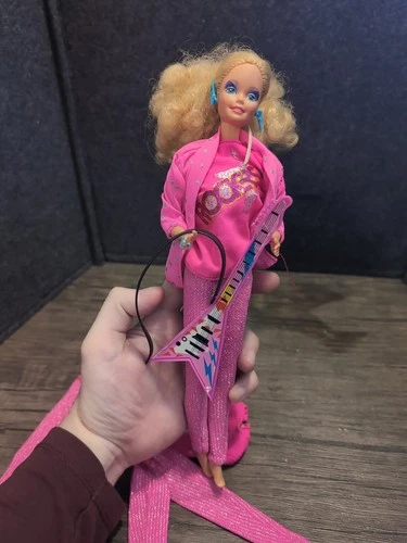 Vintage 1985 Mattel BARBIE AND THE ROCKERS Doll Phillipeans With Outfit