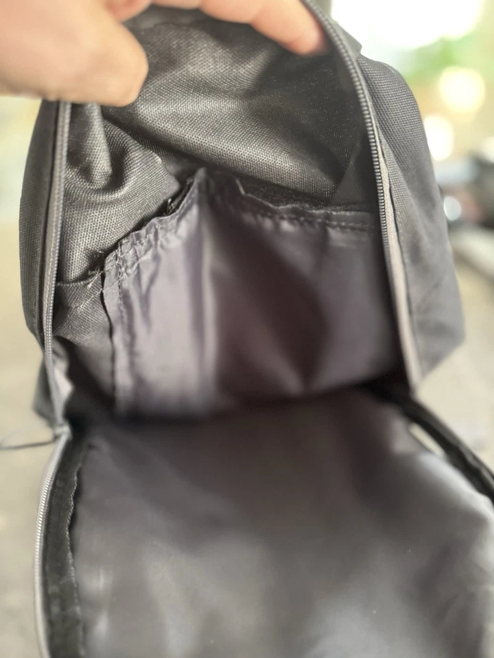 Quechua Arpenaz Backpack, Black 10L - Image 4 of 4