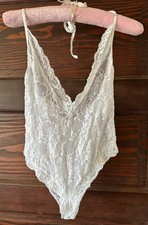 Vtg White Stretch Lace LEG AVENUE Teddy One Size Halter Style Ties in Back