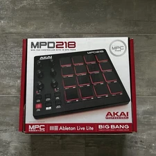 Akai MPD218 Professional Midi Drum Pad Controller With Box