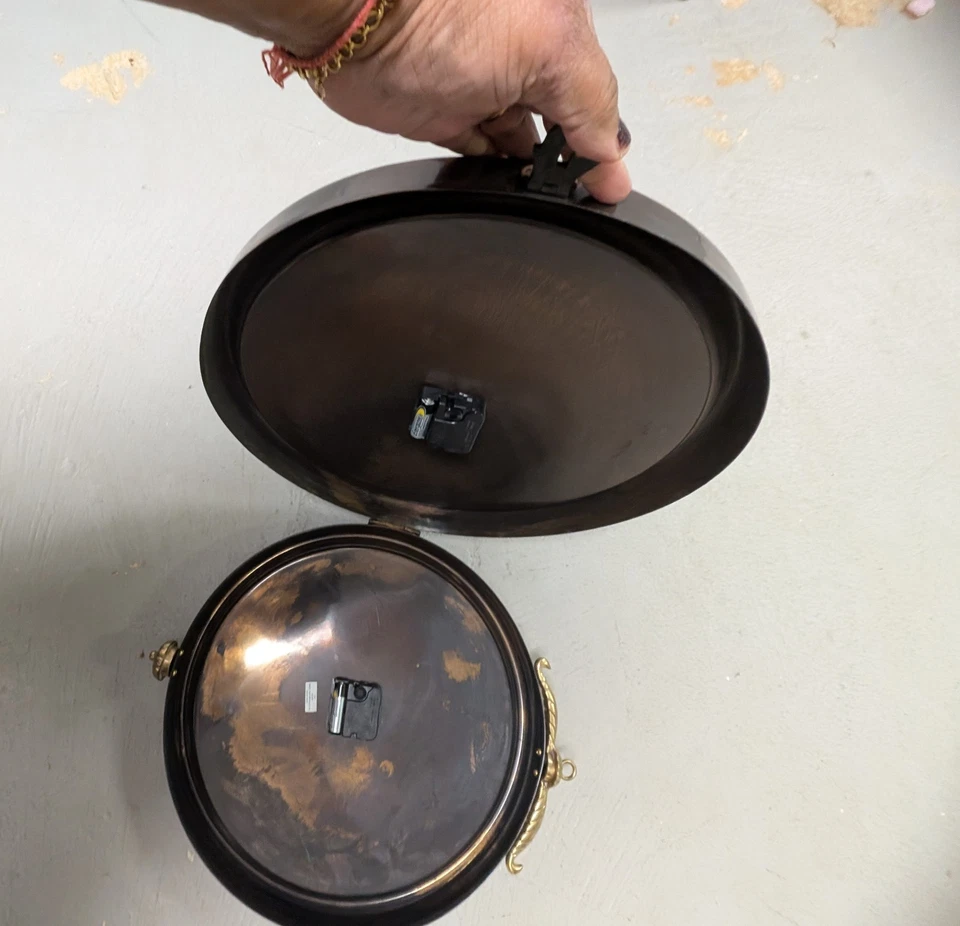 Reloj Estación Tren Doble Cara Bronce, no tengo ni idea si funciona o no  Foto 2 de 4