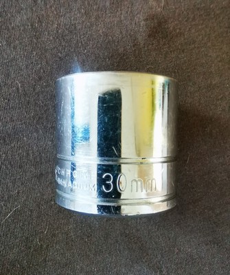 Halfords 30 mm 1/2'' Vierkant Chrom Vanadium 12 Punkt Steckschlüssel