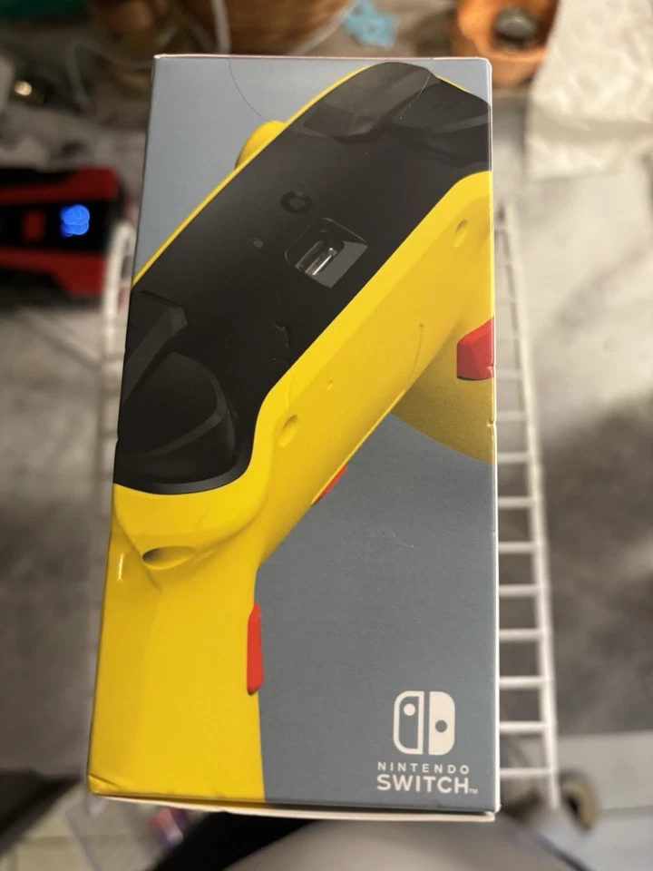 Fortnite Peely PowerA Wireless Controller Nintendo Switch W/ BONUS Virtual Item - Image 3 of 4