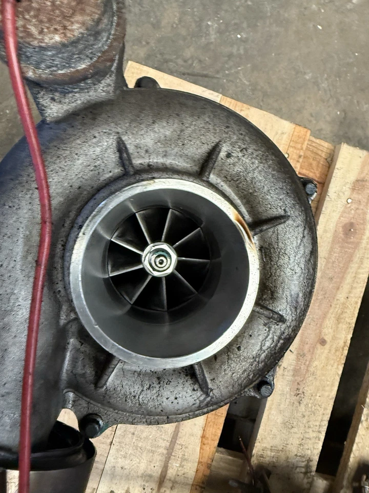 Turbocompresor diésel Powerstroke 99-03 Ford F250 F350 Super Duty 7,3 L NOTA* Foto 2 de 4