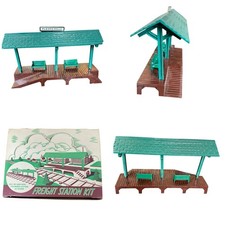 1950's Vintage Plasticville - O-O27 - LM-3 Freight Station - Box