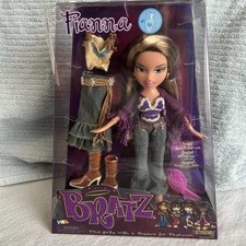 2023  BRATZ Fianna Doll MGA Nip With Spare Outfit