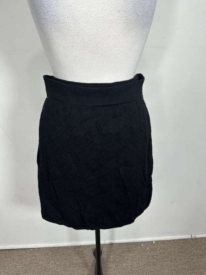 Falda para mujer Willi Smith color negro talla M Foto 3 de 4