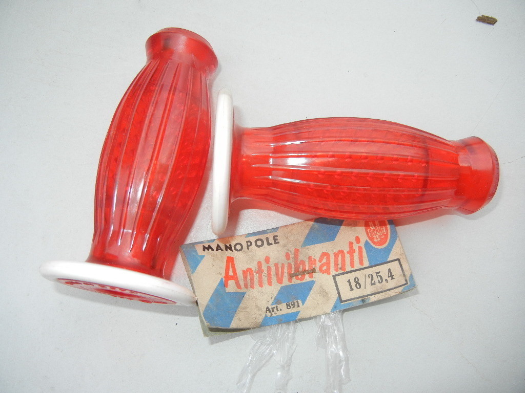 NOS New 18 25.4 mm Biemme Grips Pair Red and White Vintage