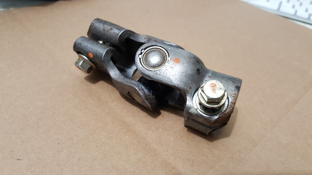 ★D★ HONDA 53323-SW5-003 JOINT STEERING Column Shaft U Swivel