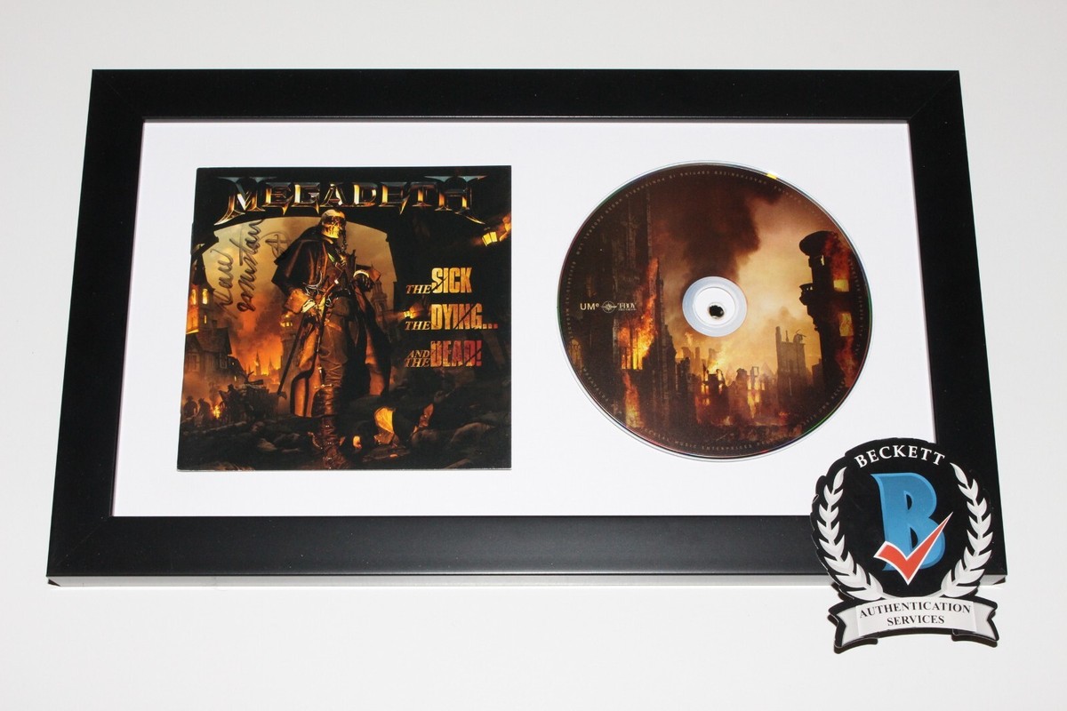 DAVE MUSTAINE MEGADETH SIGNED FRAMED 'THE SICK DYING DEAD' CD