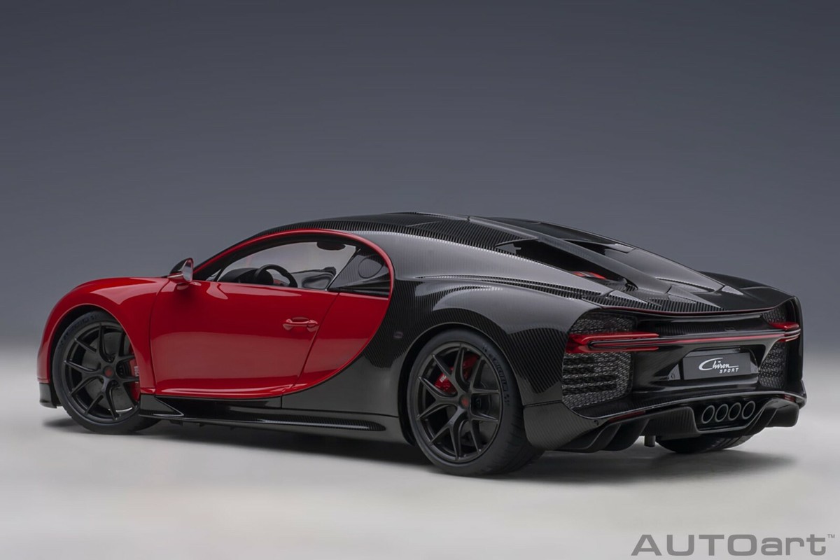 70996 AUTOart 1:18 Bugatti Chiron Sports 2019 (Red / Carbon Black