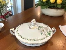 VTG.  Noritake China M- Floral Vegetable Bowl Round Soup Tureen With Lid Japan